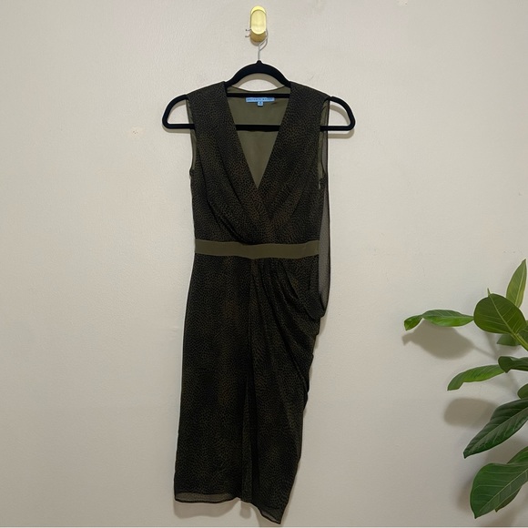 Antonio Melani NWT Suzette Green Printed Romantic Drape Sleeveless Dress - Picture 1 of 7